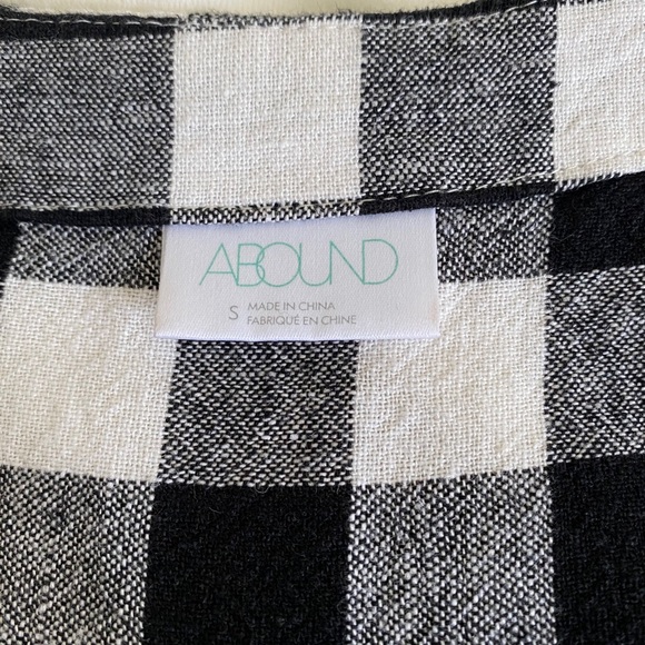 Abound Plaid Short Sleeve Button Up Shirt - Picture 4 of 4